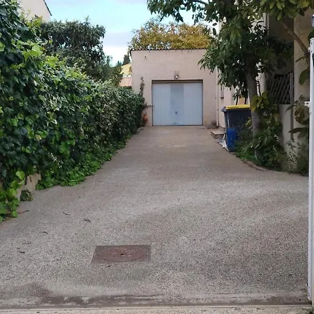 Apartment T3 Spacieux Avec Vue Sur L'etang De Thau Au 1er Etage D'une - Entree Independante *